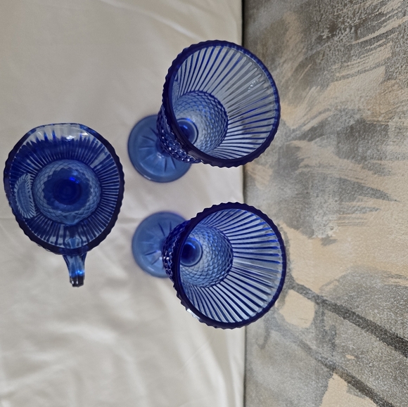 Avon George Washington gravy boat and goblet set - Picture 2 of 3